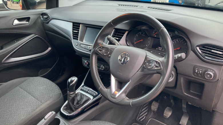 Vauxhall Crossland 1.2 Design 5dr Petrol Hatchback